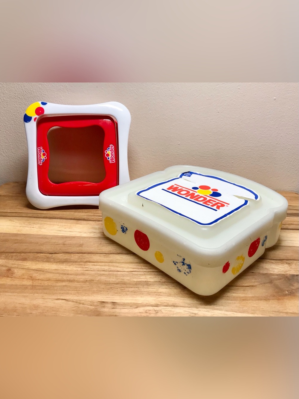WONDER BREAD Sandwich Keeper & Crust Cutter School Lunch Work Plastic Container